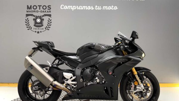 HONDA CBR 1000 RR-R Fireblade